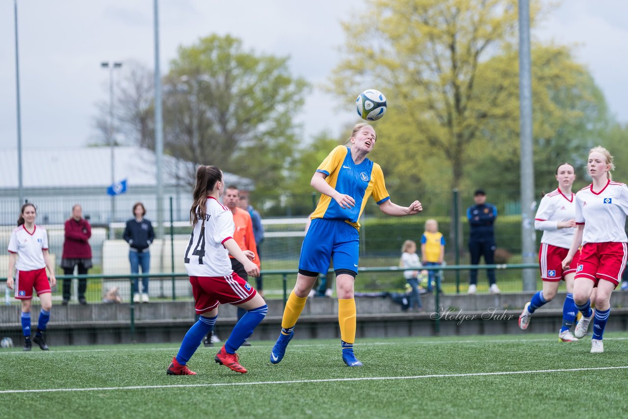 Bild 256 - wBJ Hamburger SV 2 - Victoria 1 : Ergebnis: 0:1